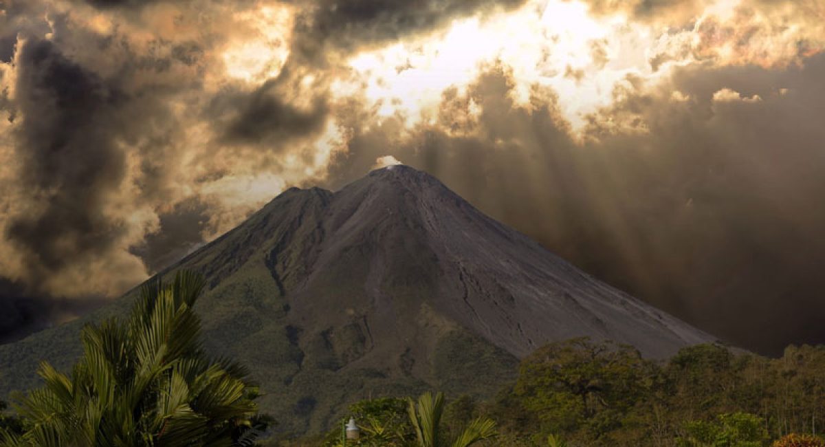Costa Rica Travel: 10 Tips For Traveling During The Rainy Season