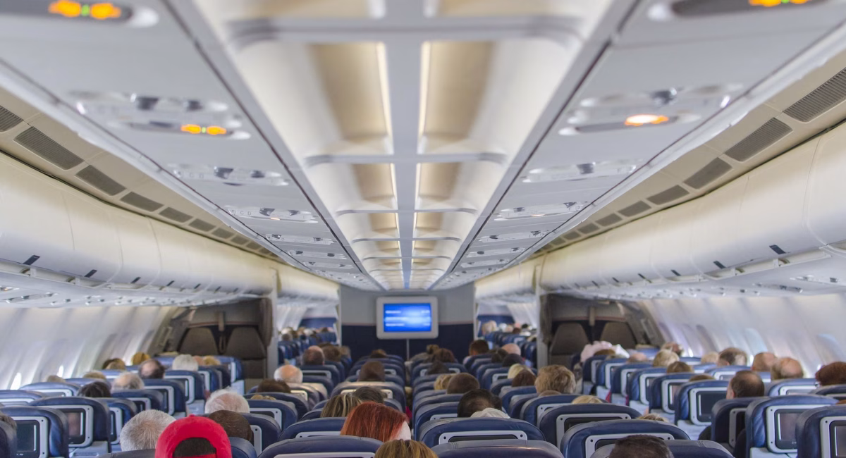 This Is How Long Travelers Hold Their Bowels and Bladder While Traveling