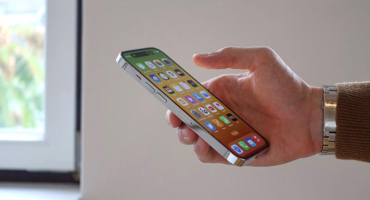 The easy travel hacks that can help reunite you with your lost phone and camera