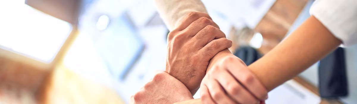 Corporate Volunteer Vacations: Strengthen Teams & Make a Global Impact with Globe Aware