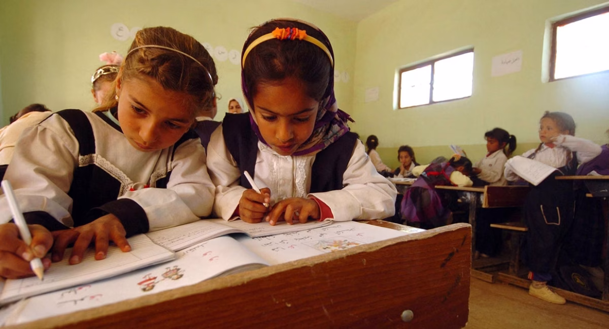 Volunteer to Teach Abroad | Teach & Travel the World